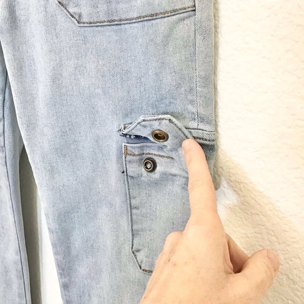 7 For All Mankind 14 Girls Original Bootcut Cargo Jeans Stretch 2024 Light Wash - Picture 2 of 8